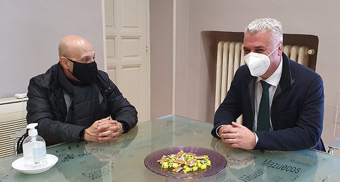 Vega y Francisco Sánchez (UGT) apuestan por la colaboración para la reactivación económica de Guadalajara