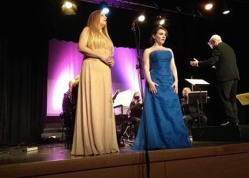 Zarzuela, ópera y mucha emoción en el regreso de la música en directo a la Casa de la Cultura de Cabanillas