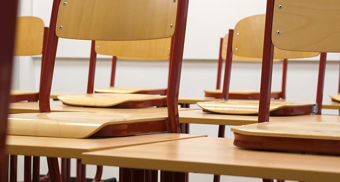 CSIF califica de "nefasto" el inicio de curso escolar en Cuenca por la falta de personal en los centros educativos 1 CSIF cree que Educación debe preparar las aulas para hacer frente a las bajas temperaturas y reducir el riesgo de contagio de Covid-19