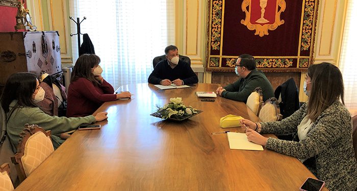 Dolz agradece a los periodistas su trabajo como servicio esencial durante la pandemia 1 Dolz agradece a los periodistas su trabajo como servicio esencial durante la pandemia