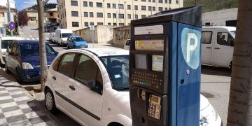 El Ayuntamiento de Guadalajara eximirá del pago de la zona azul a los vehículos eléctricos con cero emisiones a la atmósfera