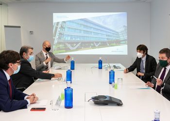 El grupo español Insud Pharma, ubicado en Azuqueca, firma un acuerdo con AstraZeneca para fabricar los viales de su vacuna contra la Covid´19