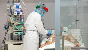 Jueves 28 de enero El covid vuelve a matar a dos personas en Cuenca, dos en Guadalajara y deja otro día cientos de contagios