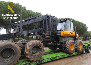La Guardia Civil investiga a dos personas por la sustracción de una máquina de gran tonelaje en Pozoamargo