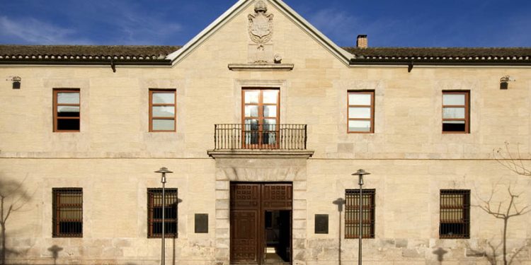 La UCLM reanuda este miércoles la actividad presencial y los exámenes en los campus de Albacete, Ciudad Real y Cuenca y en las sedes de Almadén y Talavera de la Reina
