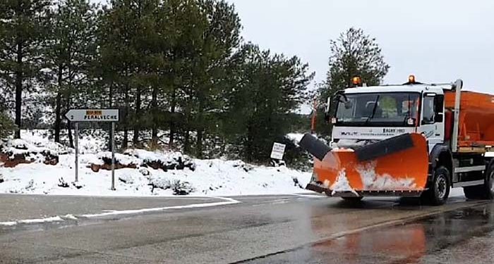Las quitanieves de la Diputación de Guadalajara han actuado ya sobre 2.500 kilómetros de carreteras