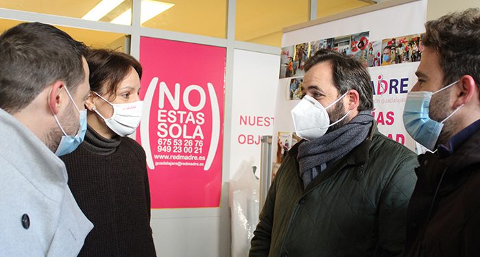 Paco Núñez visita Red Madre en Guadalajara