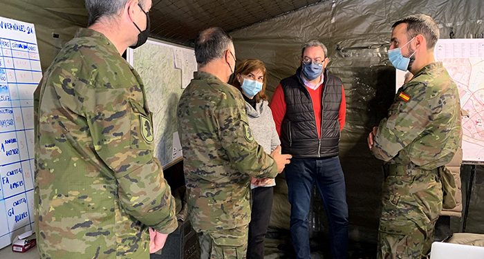 Robles agradece a efectivos de Geacam y de la unidad militar del Ejército de Tierra su apoyo en las labores de limpieza en Guadalajara 1 Robles agradece a efectivos de Geacam y de la unidad militar del Ejército de Tierra su apoyo en las labores de limpieza en Guadalajara
