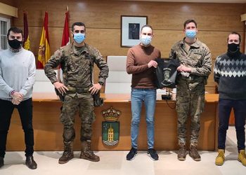 Salinas despide a los militares que ayudaron a Cabanillas tras «Filomena»