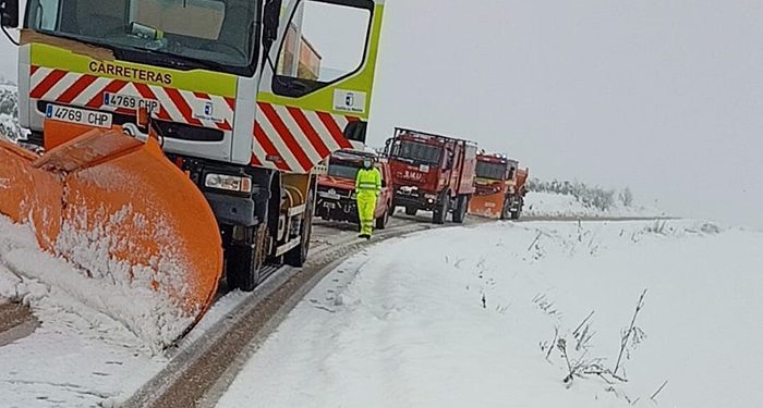 Toda la maquinaria de la Administración central, regional y provincial se encuentra trabajando en el restablecimiento de la movilidad en Guadalajara