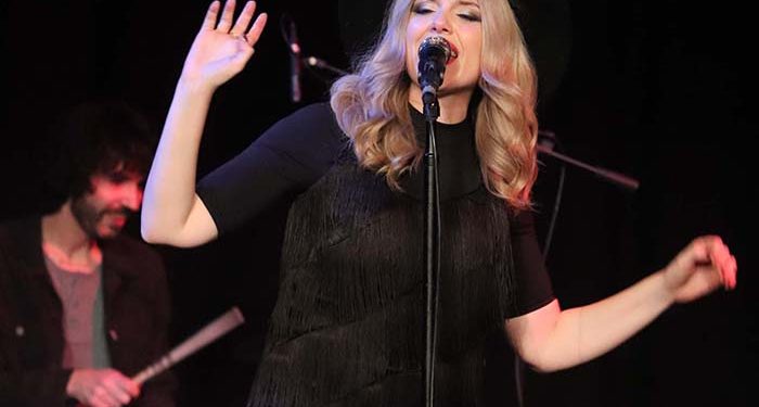 Torrente de rock en el regreso de «la Ryjlen» a Cabanillas