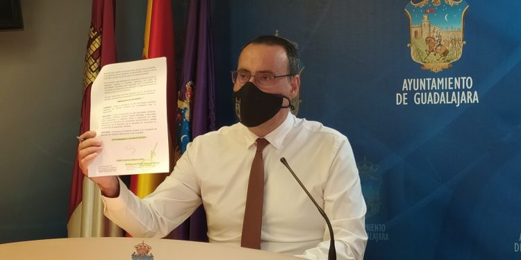 b170221antoniodemiguelportavozvoxaytoguadalajara