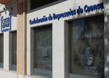 CEOE-Cepyme Cuenca muestra las novedades en materia laboral y seguridad social a sus asociados CEOE-Cepyme Cuenca muestra las novedades en materia laboral y seguridad social a sus asociados