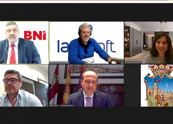 El alcalde se reúne con los dos grupos de empresarios de BNI en Guadalajara