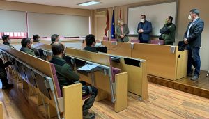 El delegado de la Junta clausura un curso especializado en habilidades comunicativas dirigido a Agentes Medioambientales