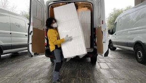 El Gobierno de Castilla-La Mancha ha distribuido esta semana más de 200.000  artículos de protección para profesionales sanitarios