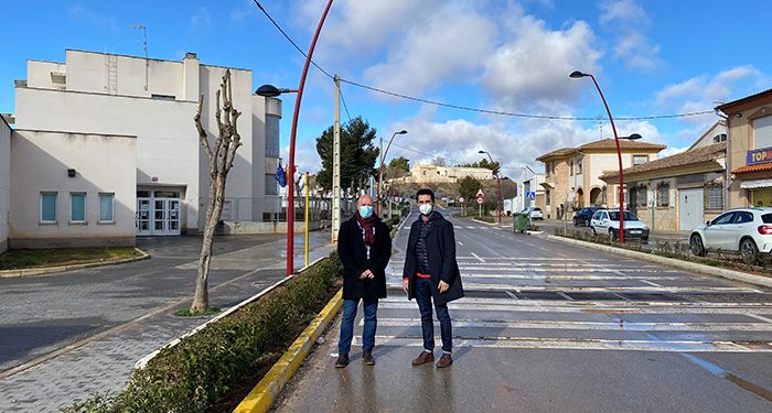 El Gobierno regional acondiciona y cede al Ayuntamiento de Minglanilla dos tramos de la CM-211 a su paso por la localidad 1 El Gobierno regional acondiciona y cede al Ayuntamiento de Minglanilla dos tramos de la CM-211 a su paso por la localidad