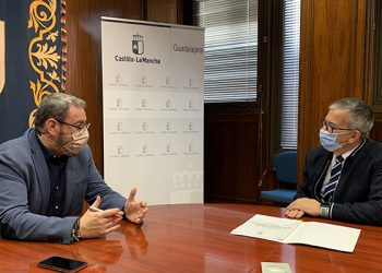 El Gobierno regional avanza con Yebes en la puesta en marcha del servicio ASTRA y la implantación de la Educación Secundaria Obligatoria