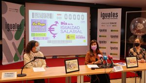 El Gobierno regional colabora con la ONCE en su tarea de reivindicación de la igualdad salarial entre mujeres y hombres