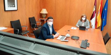 El Gobierno regional constituye un grupo de trabajo para desarrollar el ‘Plan de transformación digital de los centros educativos de Castilla-La Mancha’