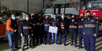 El Gobierno regional entrega una bomba eléctrica para inundaciones a la Agrupación de Protección Civil de Las Valeras