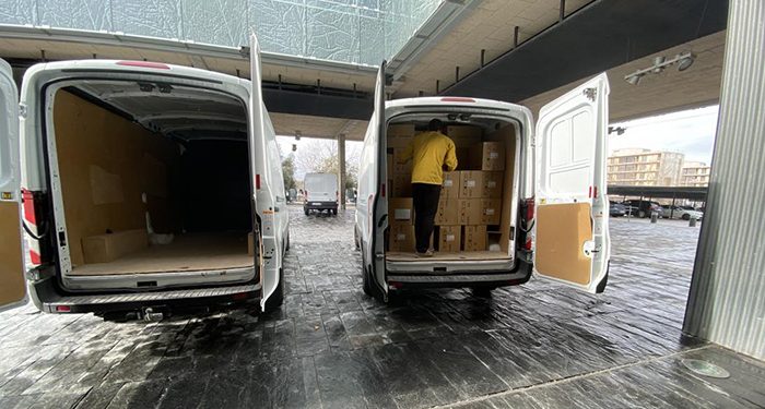 El Gobierno regional ha distribuido esta semana casi 600.000 artículos de protección para profesionales sanitarios 1 El Gobierno regional ha distribuido esta semana casi 600.000 artículos de protección para profesionales sanitarios