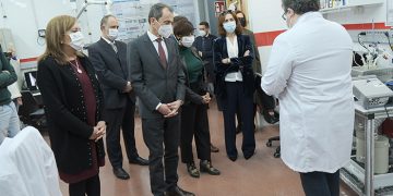 El Gobierno regional reclama el apoyo del Ministerio de Ciencia a través de los fondos europeos para seguir creciendo en “innovación e investigación”