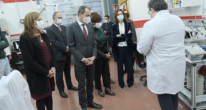 El Gobierno regional reclama el apoyo del Ministerio de Ciencia a través de los fondos europeos para seguir creciendo en “innovación e investigación”