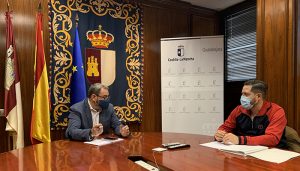 El Gobierno regional trabaja con el municipio de Brihuega en la puesta en marcha del servicio de transporte ASTRA y una nueva estación depuradora