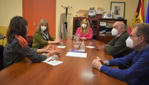 El Gobierno regional traslada a Caritas su compromiso de seguir trabajando en la protección y ayuda a los más vulnerables en Cuenca