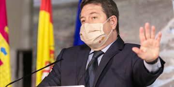 Castilla-La Mancha comienza esta semana la vacunación de usuarios de viviendas tuteladas, servicio de ayuda a domicilio, grandes dependientes y sus cuidadores y mayores de 80 años