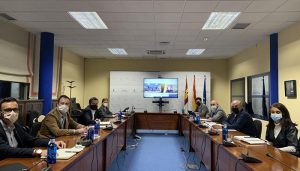 Escudero traslada a Asaja el compromiso del Ejecutivo regional para hacer compatibles la ganadería extensiva con la conservación del lobo