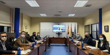 Escudero traslada a Asaja el compromiso del Ejecutivo regional para hacer compatibles la ganadería extensiva con la conservación del lobo