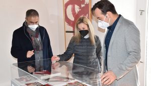 La Fundación Antonio Pérez demuestra su reconocimiento  al recientemente fallecido Luis Feito a través de una exposición