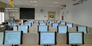 La Guardia Civil detiene en Guadalajara a dos personas por hacerse pasar por otras para aprobar el examen de conducir