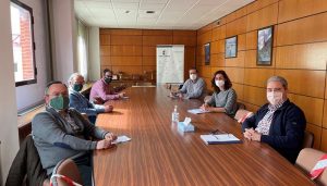 La Junta destaca las medidas preventivas y paliativas que hacen compatible la práctica de la ganadería extensiva con la presencia del lobo