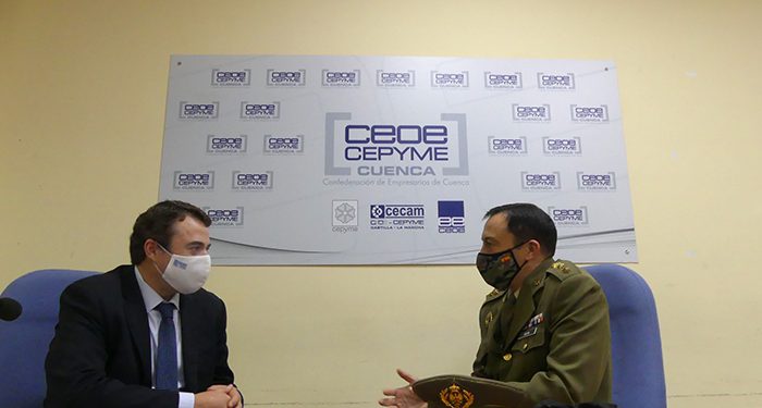 La patronal conquense muestra su total predisposicón a seguir colaborando con la Subdelegación de Defensa