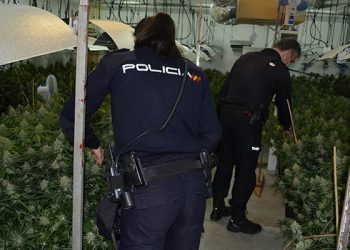 La Policía Nacional detiene in fraganti a los miembros de dos organizaciones criminales tras un violento vuelco de droga en Cabanillas