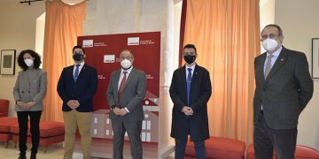 La UCLM agradece al Consejo de Representantes de Estudiantes su aportación de 20.000 euros para ayudas a alumnos en situaciones especiales
