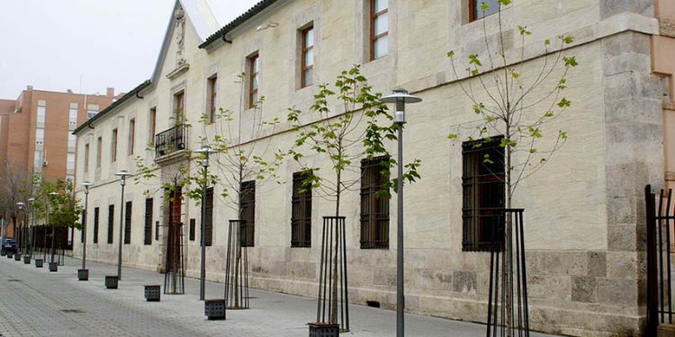 La UCLM respalda la declaración institucional con motivo del Día Mundial Contra el Cáncer 1 La UCLM respalda la declaración institucional con motivo del Día Mundial Contra el Cáncer