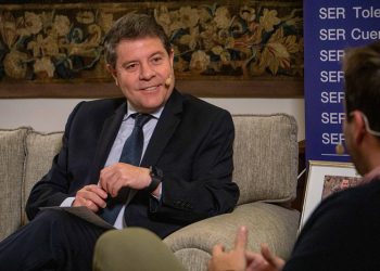 La vacunación se extenderá en marzo en Castilla-La Mancha a las Fuerzas y Cuerpos de Seguridad del Estado y a los docentes