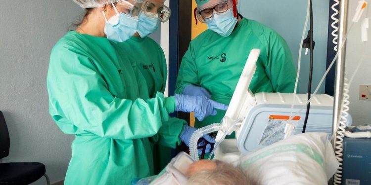 Jueves 18 de febrero: El Covid mata a otras cuatro personas en Guadalajara mientras Cuenca sólo registra 22 nuevos contagios