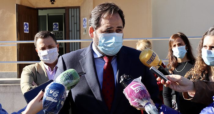 Núñez advierte al PSOE que los castellano-manchegos están por encima de todo para el PP: “Independientemente de sus insultos, seguiré trasladando las propuestas de la calle al Gobierno de Page” 1 Paco Núñez