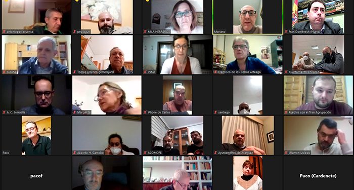 “Pueblos con el tren” recaba el apoyo de 23 ayuntamientos y una decena de colectivos en su primera reunión