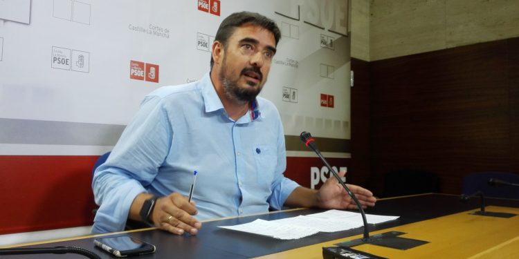 Esteban: “Sin las medidas del Gobierno de Page, el PP estaría hoy a las puertas de los hospitales” 1 Rafael Esteban