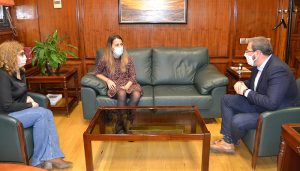 Robles felicita a Verónica Miguel tras ser elegida ´Imprescindible´ de Guadalajara con motivo del Día Internacional de las Mujeres