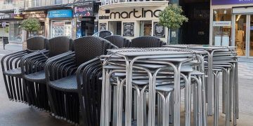 Vox Cuenca denuncia la actitud de «abandono y dejadez» del alcalde de Cuenca dejando desamparados a los hosteleros