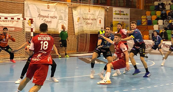 Ademar León amarga el reencuentro del Incarlopsa Cuenca con su público