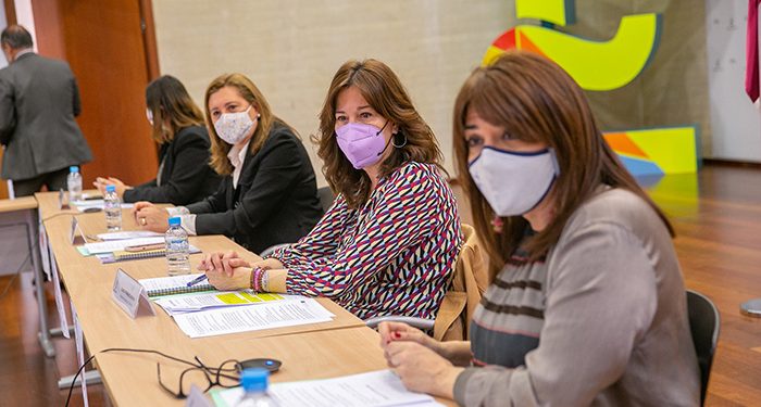 Castilla-La Mancha, una de las primeras comunidades que constituye una Mesa para promover la igualdad de género en el Deporte 1 Castilla-La Mancha, una de las primeras comunidades que constituye una Mesa para promover la igualdad de género en el Deporte