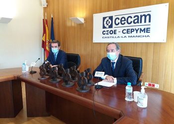 CECAM sigue apostando por el diálogo social para garantizar la recuperación tras un año límite para el tejido productivo de la región 7 CECAM sigue apostando por el diálogo social para garantizar la recuperación tras un año límite para el tejido productivo de la región